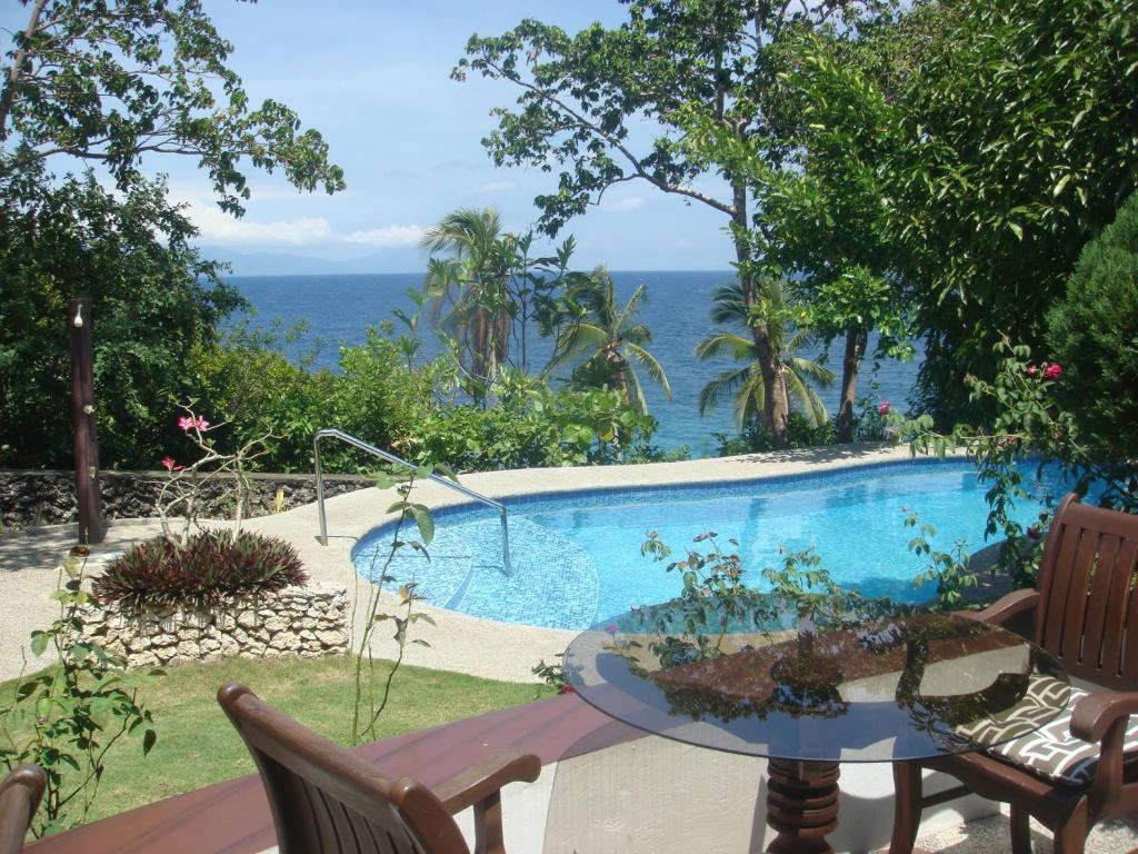 Padre Burgos Castle Resort Surigao Exterior foto